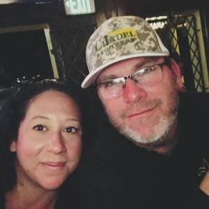 Meet your Posher, Leslie